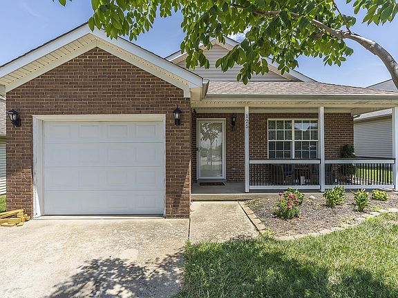 2nd image of 125 Christopher Dr