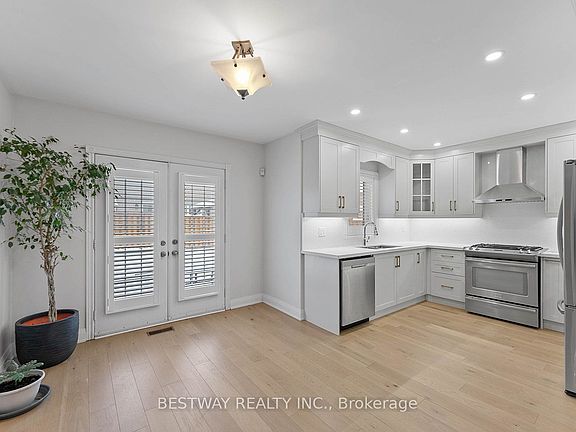 4th image of 172 Ribston St