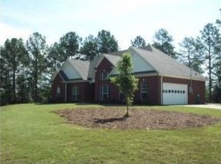 892 Hughes Rd, Columbiana, AL 35051
