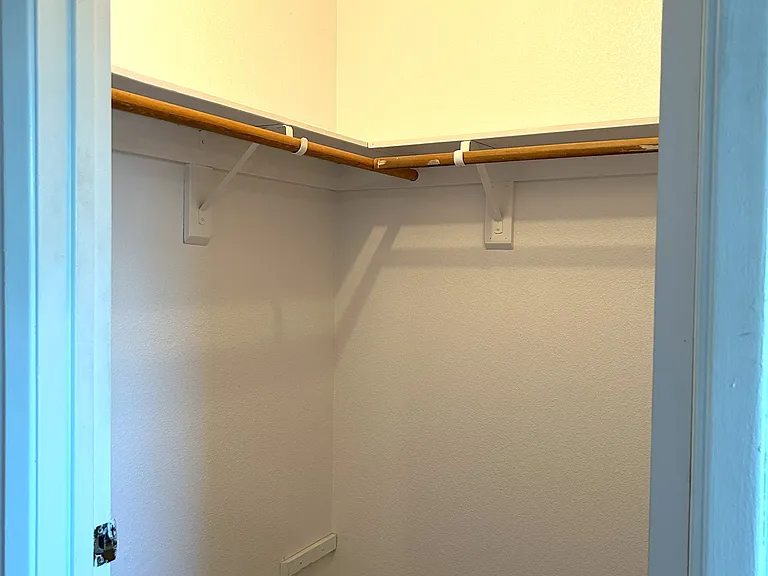 2351 W Emelita Ave — Photo 12