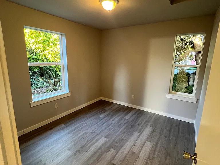 3200 Watson Ave — Photo 18