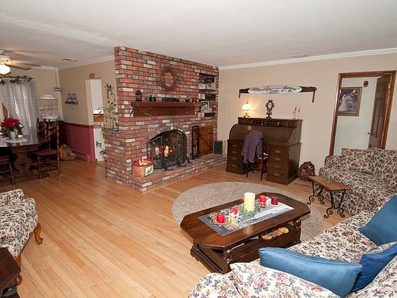4th image of 115 Haynes Ave