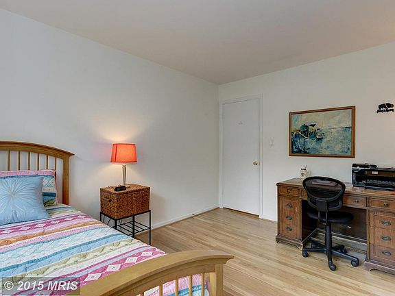 5th image of 9303 Hamilton Dr