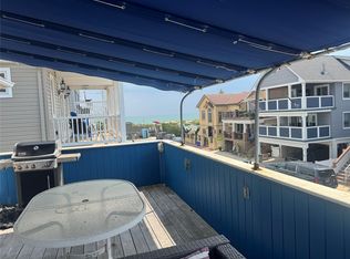20 Illinois Ave, Long Beach, NY 11561