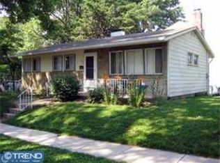 466 W River Dr, Pennsauken, NJ 08110