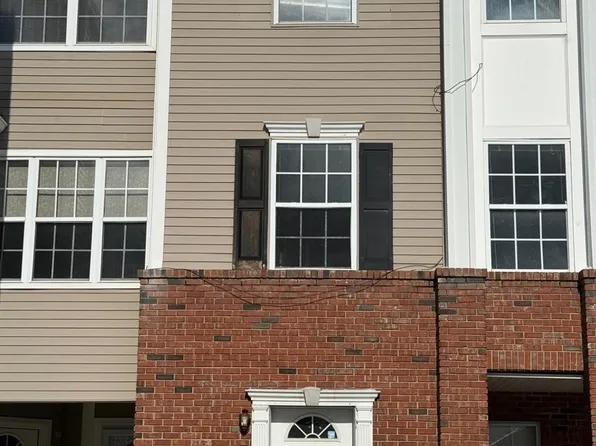 2408 Timber Ridge Ct #24, Parlin, NJ 08859