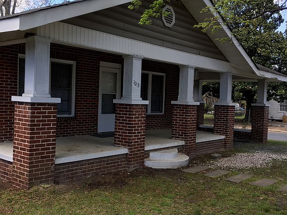 4th image of 1015 Elwell Ave