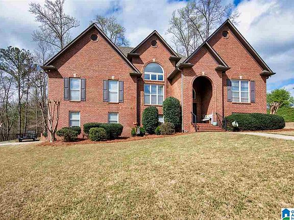2nd image of 3420 Ashford Ln