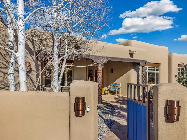 39 Calle Mi Gusto, Santa Fe, NM 87506