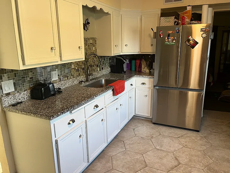 5180 S Tuckaway Dr — Photo 3