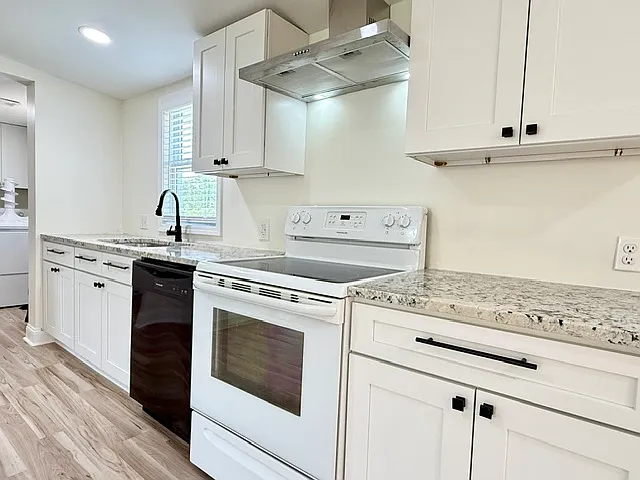 2729 Southern Aire Rd — Photo 6