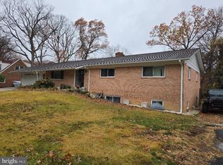 8906 2nd St, Lanham, MD 20706