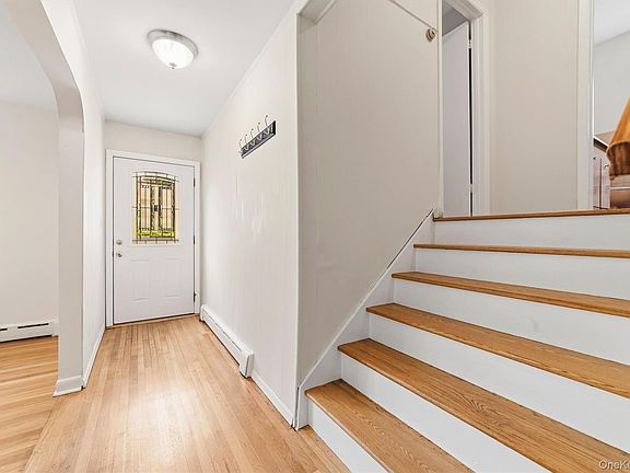 2nd image of 342 Roberts Avenue
