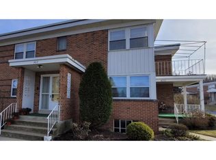 402 S Brobst St, Shillington, PA 19607