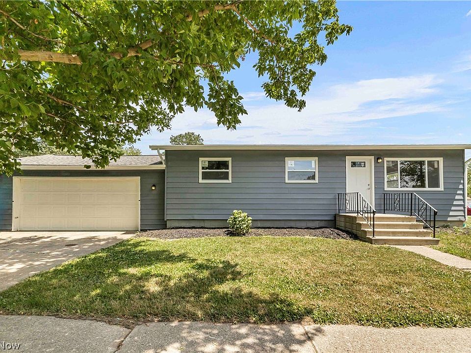 1st image of 2703 Crehore St