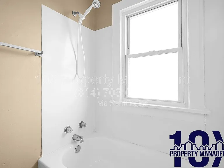 2545 Sullivant Ave — Photo 24