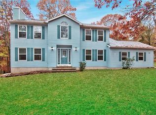 1207 Scotrun Dr, Scotrun, PA 18355