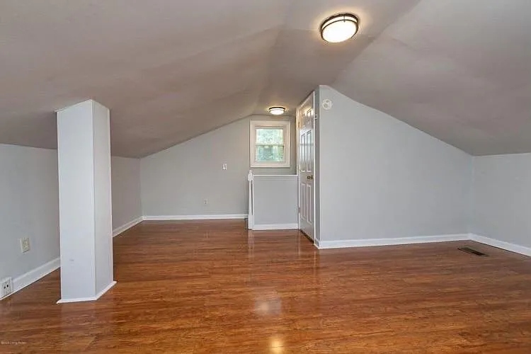 1049 Dixon Ave #1 — Photo 9