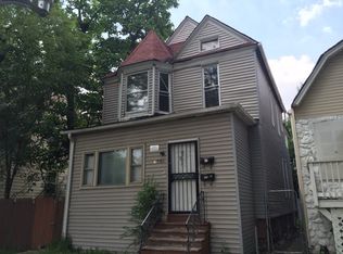 6750 S Claremont Ave, Chicago, IL 60636