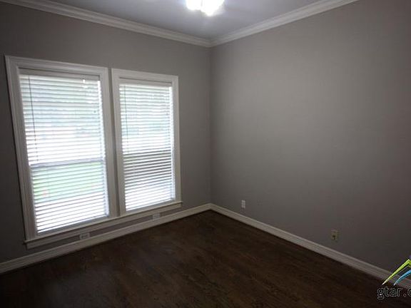 4th image of 1001 Woodland Hills Dr