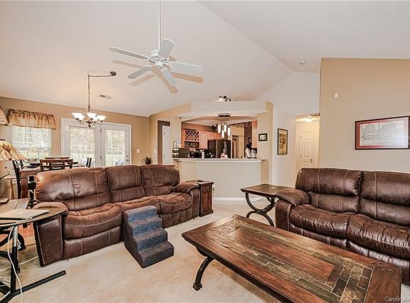 5th image of 6900 Brancusi Ct