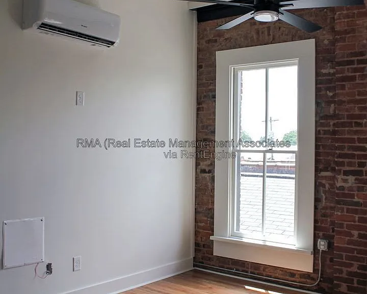 4 Zebulon St #2G — Photo 15