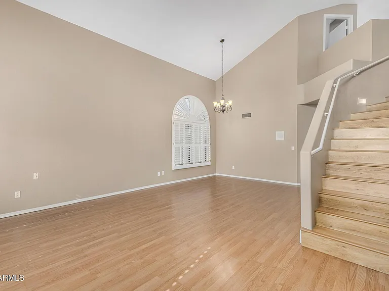 4334 E Anderson Dr — Photo 8