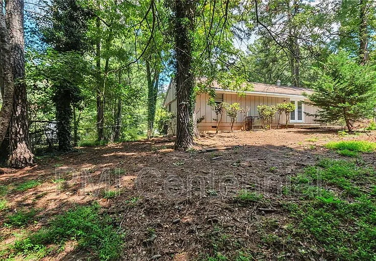 484 Evergreen Dr — Photo 23