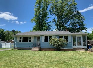 235 Woodhouse Ave, Wallingford, CT 06492