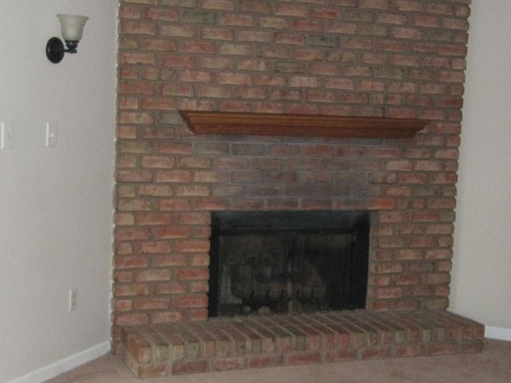2nd image of 301 Uhler Ave