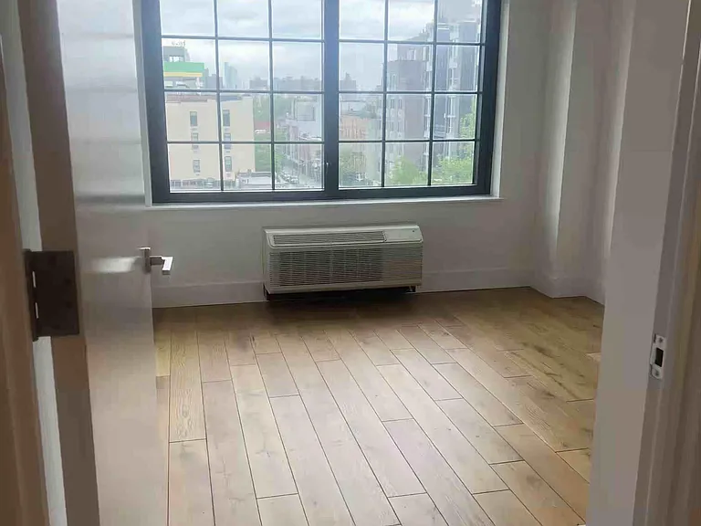504 Myrtle Ave #5-H — Photo 9