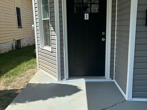 2nd image of 188 E Loudon Ave #1