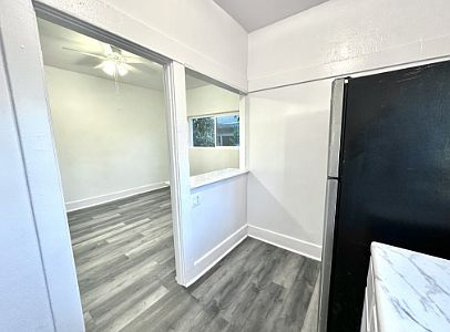 5th image of 1278 N Wilton Pl APT 4