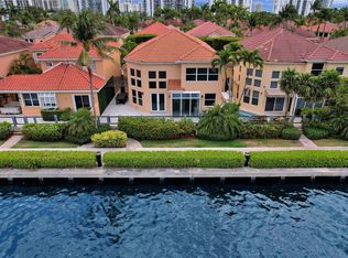 3757 NE 208th Ter, Aventura, FL 33180