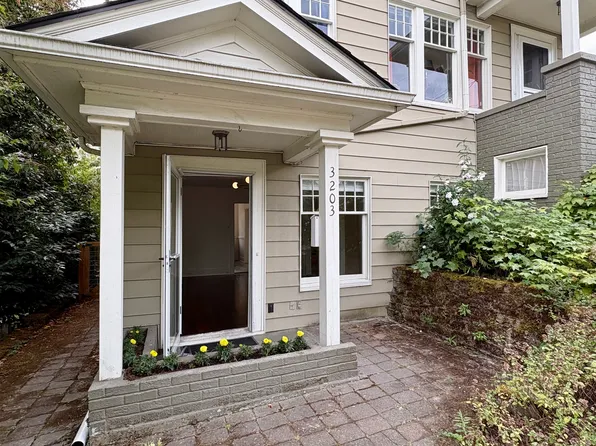 3203 S Charles St #3203, Seattle, WA 98144