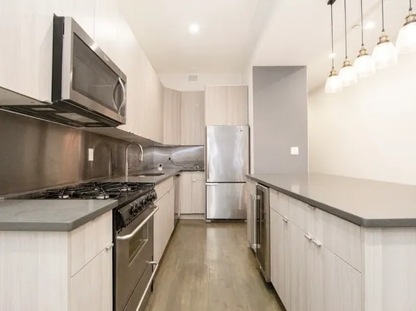 45 Beekman Street image 3 of 10