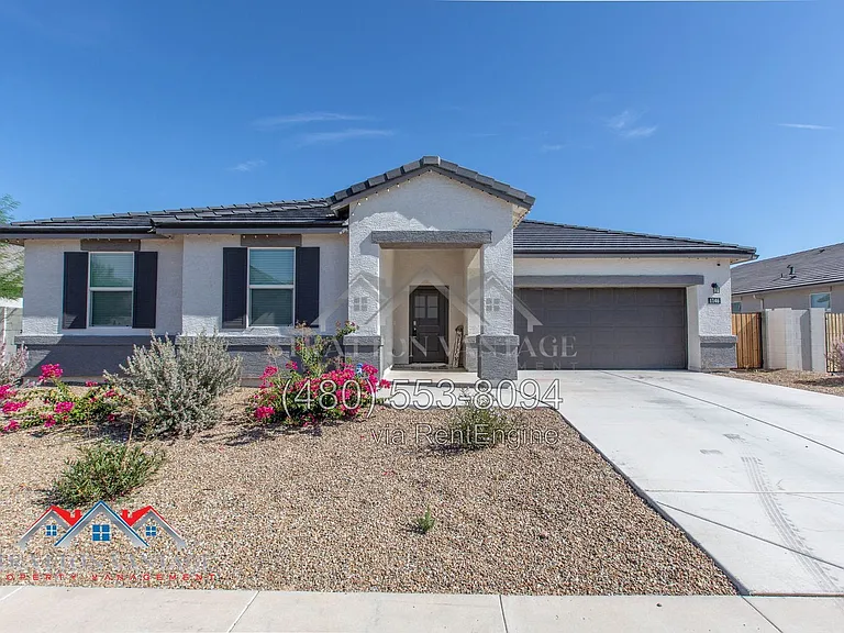 1146 W Descanso Canyon Dr — Photo 2