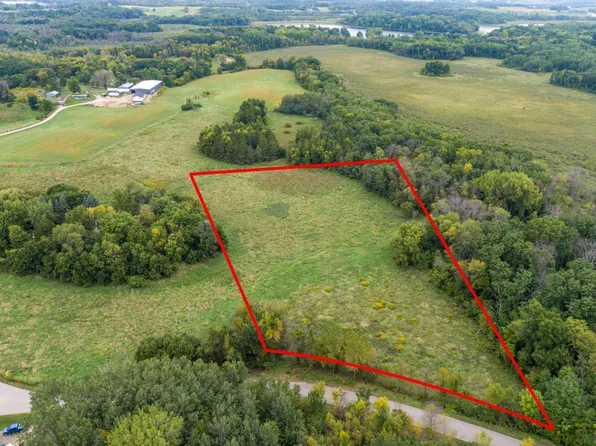 17001 Elmore Ave, Faribault, MN 55021