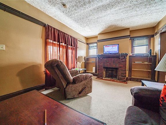 5th image of 9501 Willard Ave