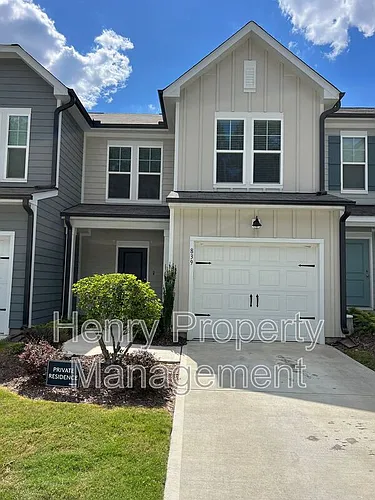 839 McKenzie Park Ter Photo 1