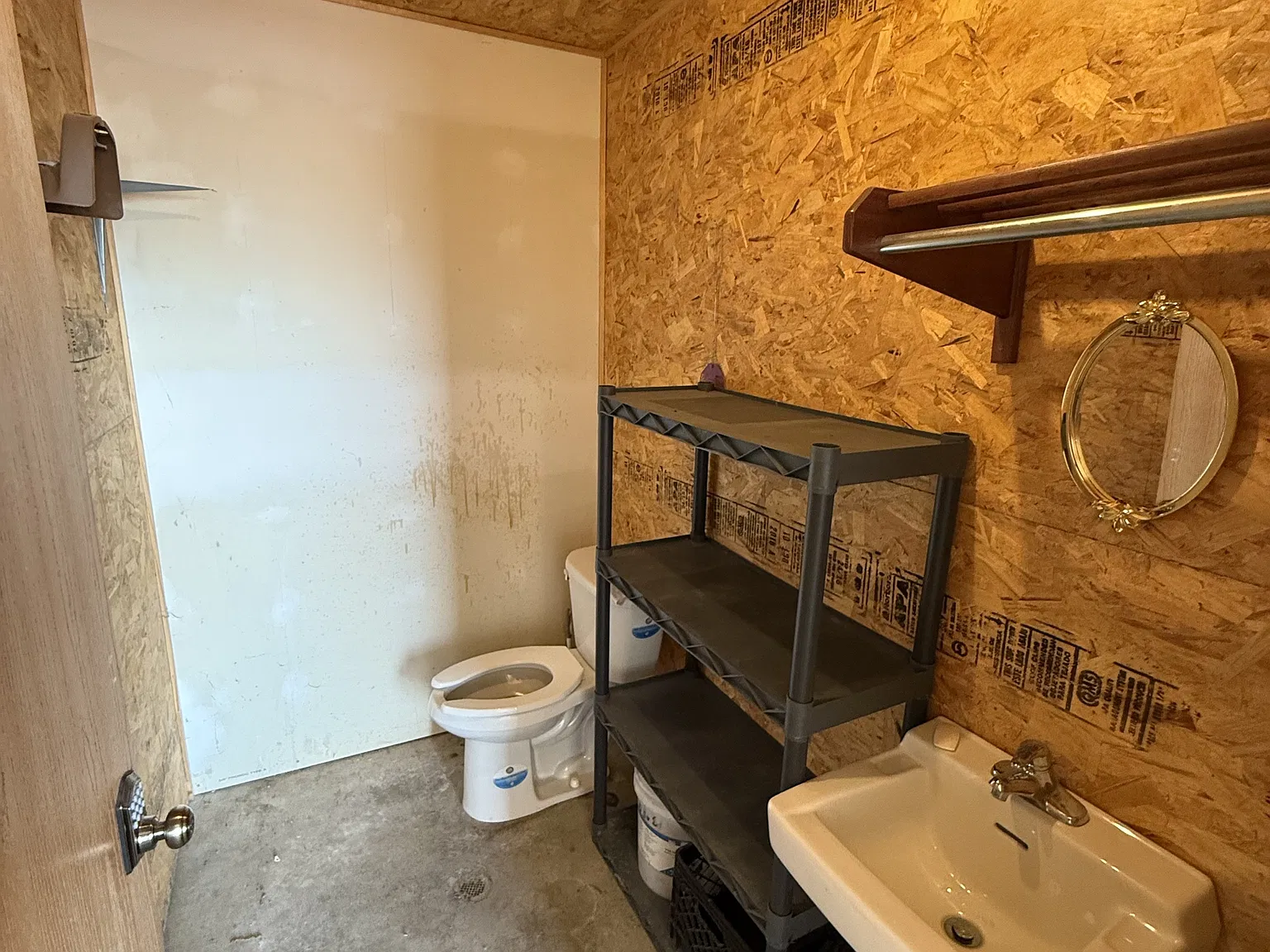 1624 6th Ave SW - Ext Stay & Bays - #6 Bay — Photo 4