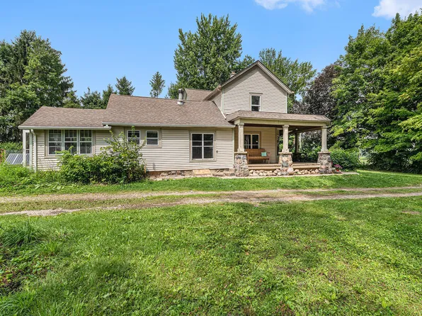 30470 County Road 665, Paw Paw, MI 49079