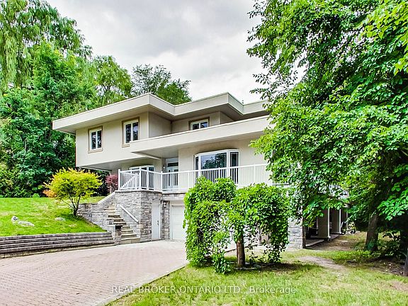 3rd image of 48 Silvergrove Rd