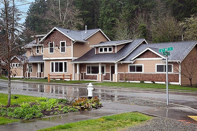 1st image of 160180 6th Ave SE