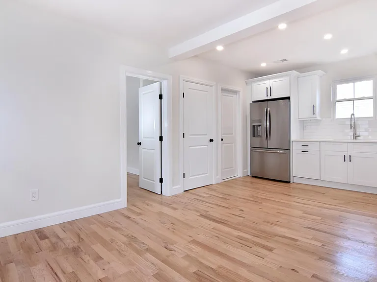 142 2nd Ave #2 — Photo 15