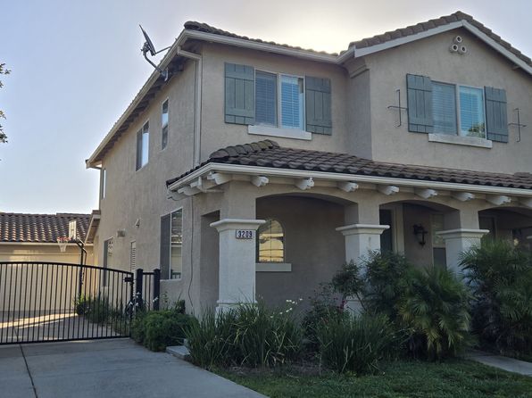3209 Claudine Ct