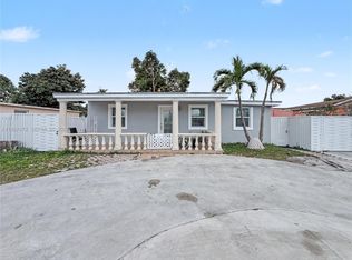 9560 NW 32nd Ave, Miami, FL 33147