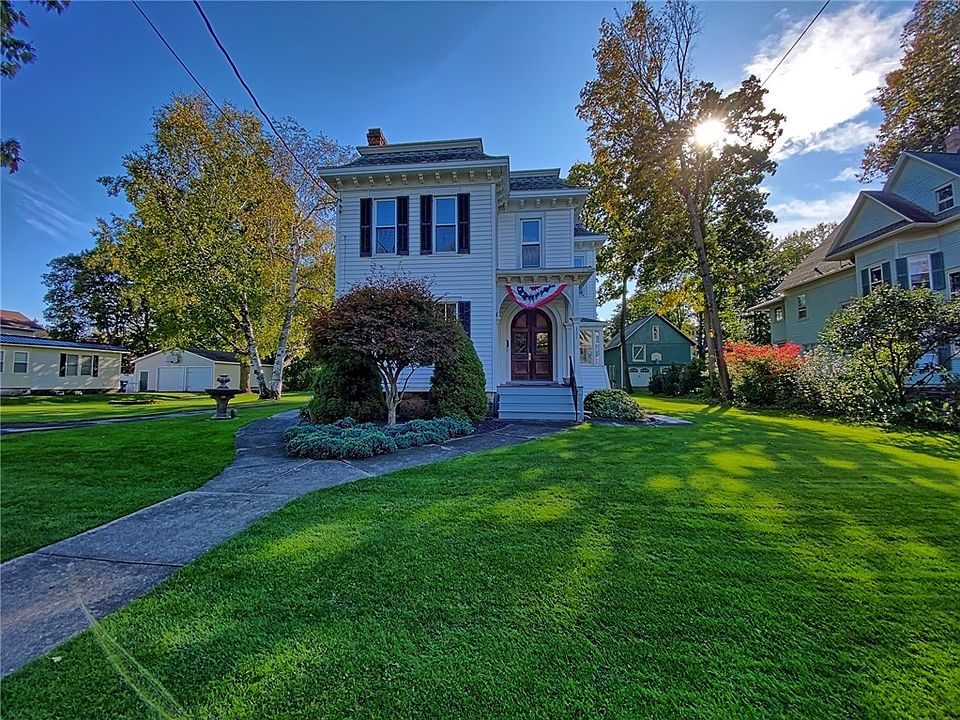 121 Williams St, Newark, NY 14513 Zillow