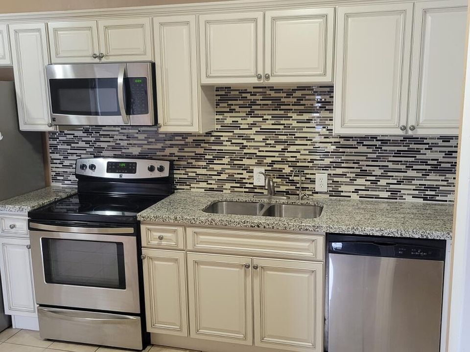 1st image of 3959 S Sunnyvale Dr