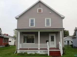 42 1st St, Proctor, MN 55810